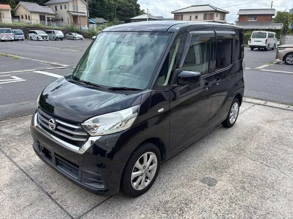Nissan Dayz Roox B21A 2018